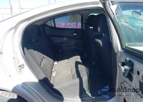 2006 Pontiac Grand Prix z USA, uszkodzony, nr VIN 2G2WP552861252416